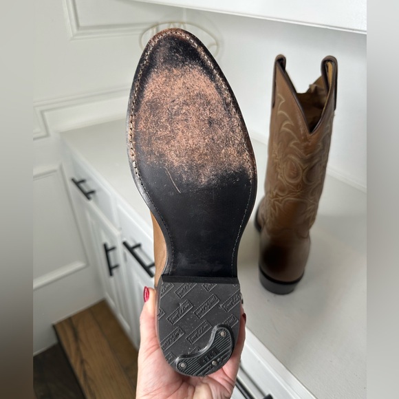 **SOLD**Tony Lama Men’s 10D Tan Leather Cowboy Boots Western Classic Handmade - Picture 7 of 9